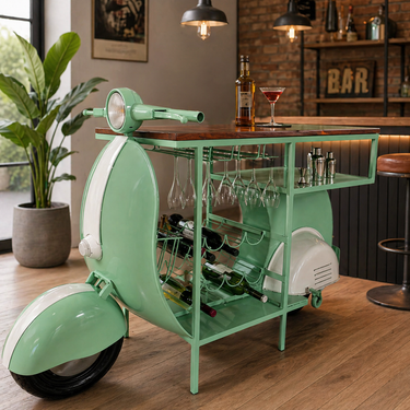 Bancone bar Vespa verde acqua ambientato in casa design vintage con portabottiglie
