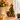 Decorazione natalizia con Babbo Natale e albero di Natale illuminato a LED