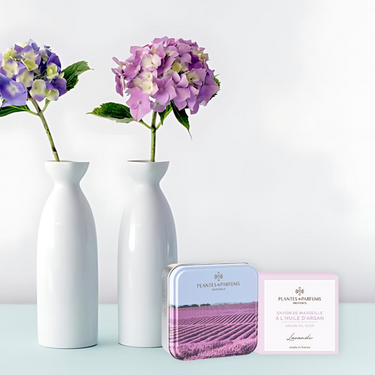 Sapone Naturale Relax Lavanda con Scatola Metallica Campo di Lavanda