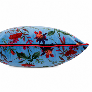 Cuscino decorativo in velluto con stampa botanica e bordo rosso