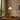 Lampada a sospensione bianca con dettaglio superiore dorato
Lampadario moderno bianco e oro con paralume conico
Lampada a sospensione moderna con paralume bianco e finitura oro