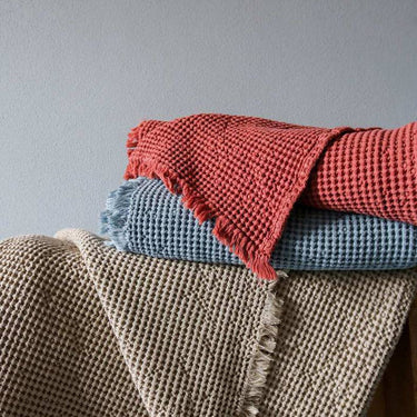 Plaid Artigianale 100% cotone 130x170 colore Bianco  Favo Soft lavorazione artigianale - Viron.it