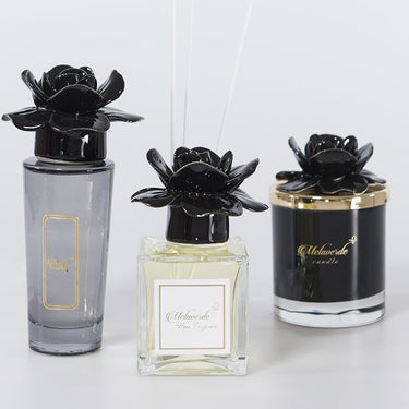 Profumatore per ambiente da 250ml con Fiore Nero in Ceramica Capodimonte - Viron.it